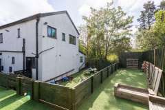 Little Sparks Nursery Wardle - Outside Play Areas