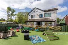 Little Sparks Nursery Wardle - Outside Play Areas